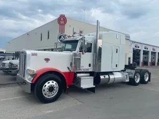 2014 Peterbilt 389