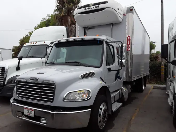 2018 FREIGHTLINER/MERCEDES M2 106