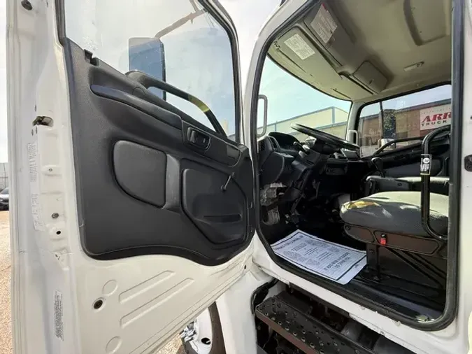 2016 HINO 268aa3933df60665b599cee3df6884bcf2e