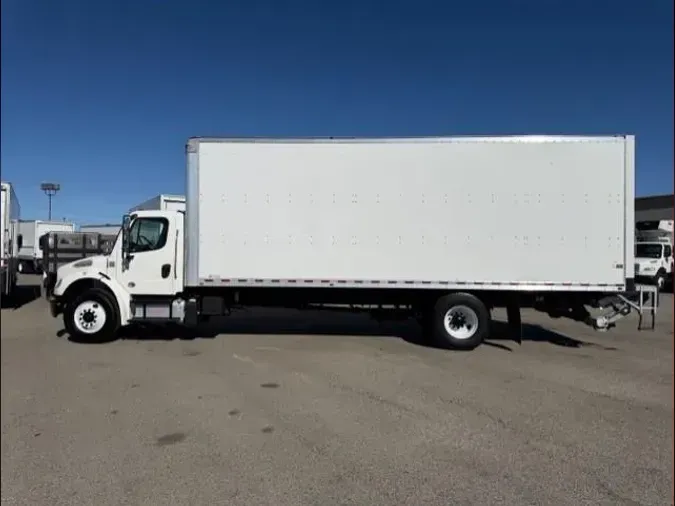 2019 Freightliner Business Class M2 106