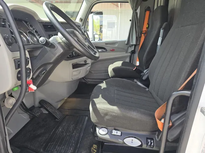 2021 Peterbilt 579