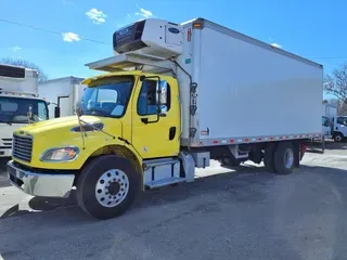 2019 FREIGHTLINER/MERCEDES M2 106