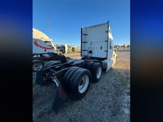 2020 NAVISTAR INTERNATIONAL LT625 SLPR CAB