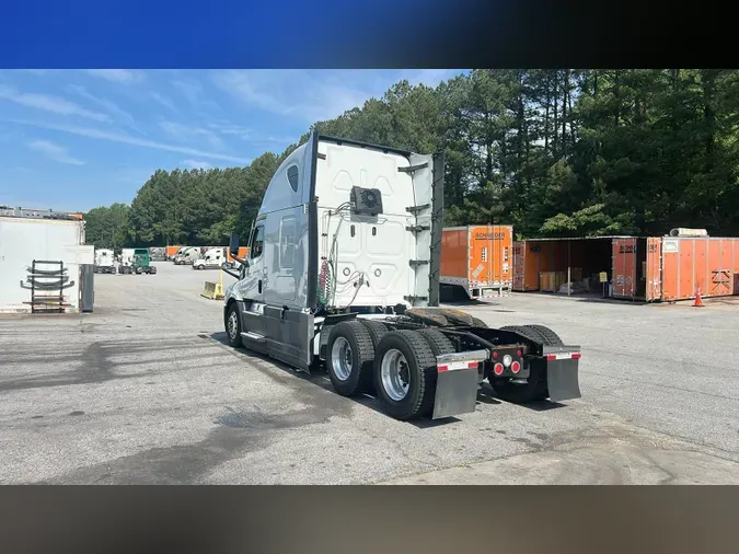 2022 Freightliner Cascadia 126aa423dd40a001a948ebe311bff0c69f2