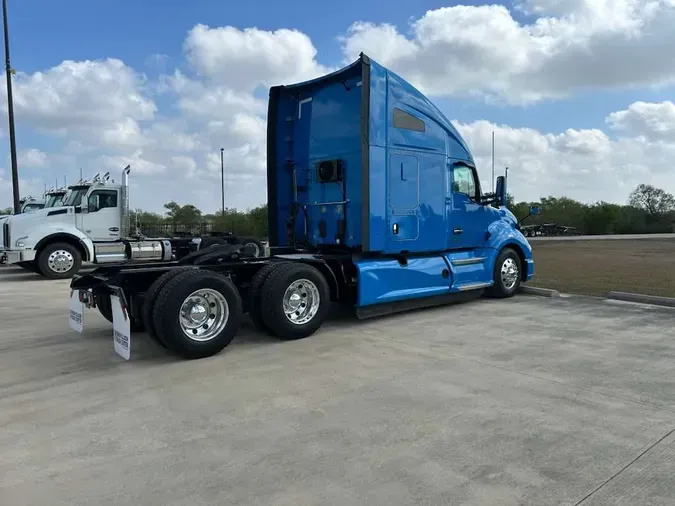 2022 Kenworth T680