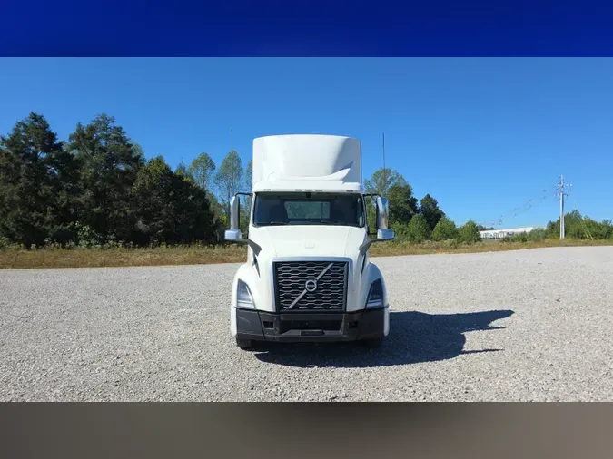 2019 Volvo VNL300
