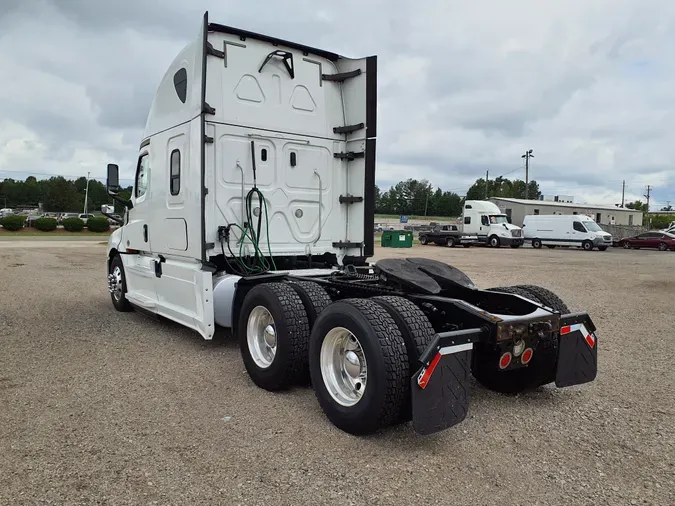 2020 FREIGHTLINER/MERCEDES PT126064ST