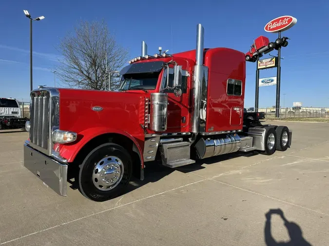 2024 Peterbilt 389