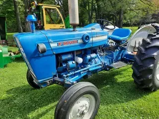 1975 Ford 3000