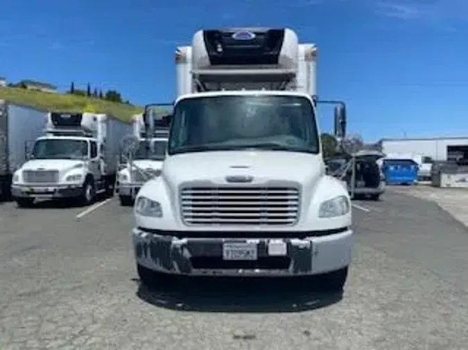 2017 FREIGHTLINER/MERCEDES M2 106