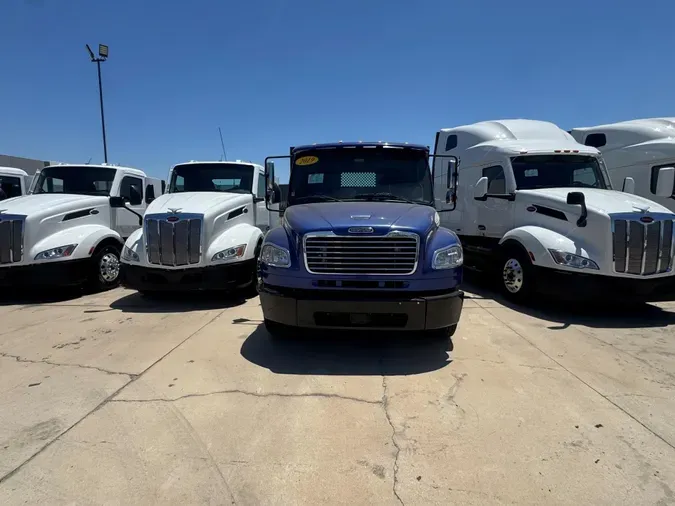 2019 Freightliner Business Class M2 106aa4fd0bd0e8a5ba0daa2590fb9af4608