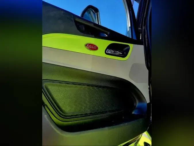 2022 Peterbilt 579aa550cfeee562968b2d5a99891605afd