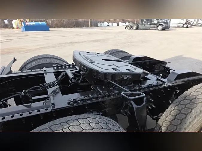 2020 INTERNATIONAL RH613