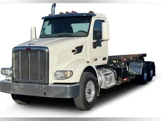 2020 Peterbilt 567