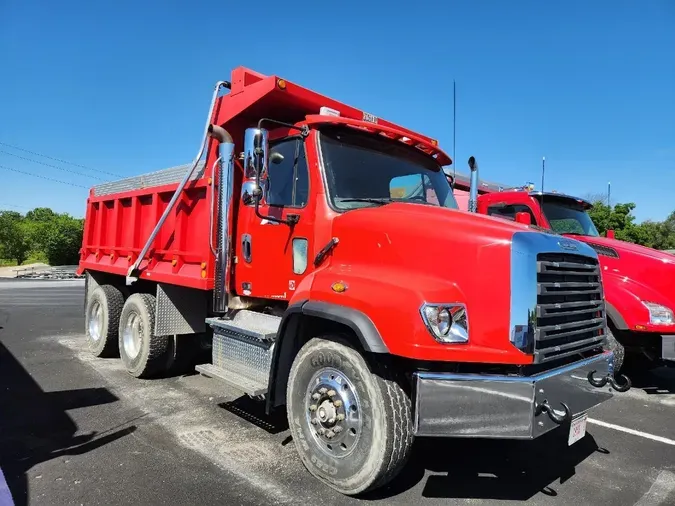 2014 FREIGHTLINER 114SD