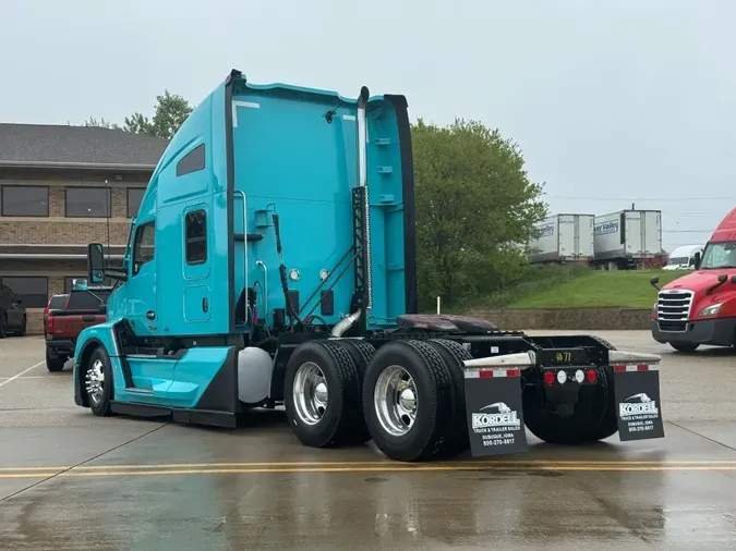 2023 KENWORTH T680