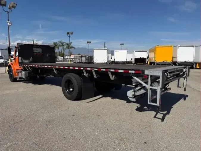 2021 Freightliner Business Class M2 106