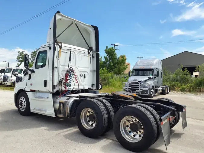 2019 FREIGHTLINER/MERCEDES NEW CASCADIA PX12664aa60b97f8c5d3323aec108950dcb4ec8