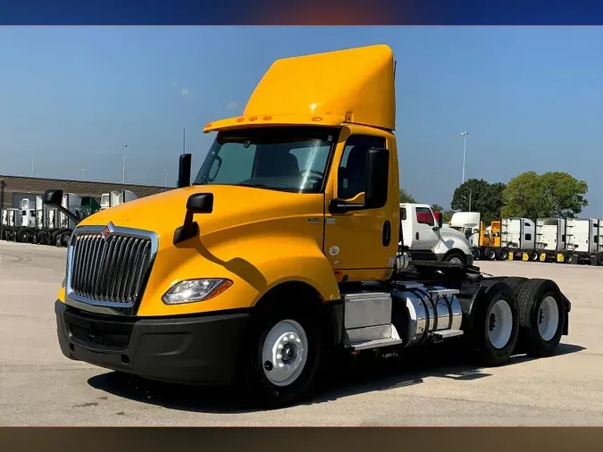 2019 INT LT625 6x4