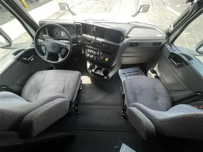 2022 INTERNATIONAL LT625