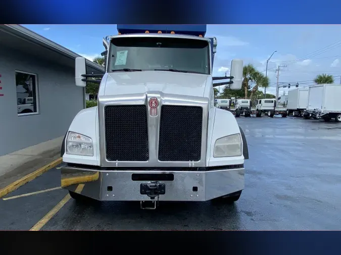 2017 Kenworth T880