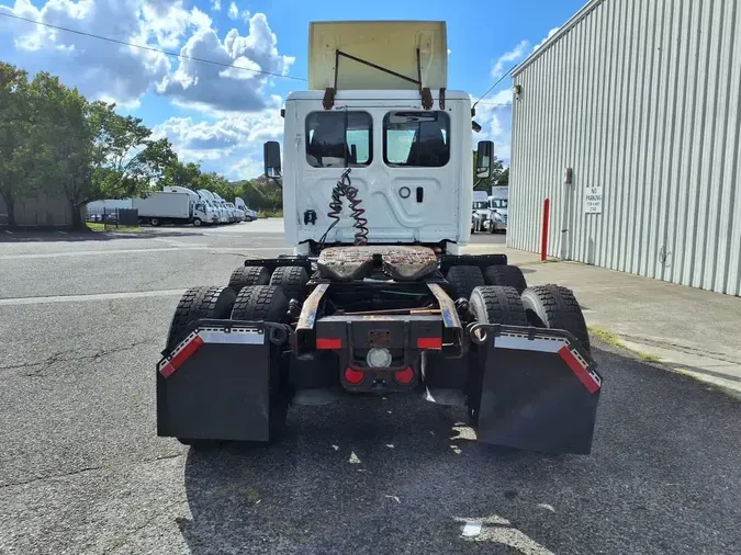 2019 FREIGHTLINER/MERCEDES CASCADIA 125