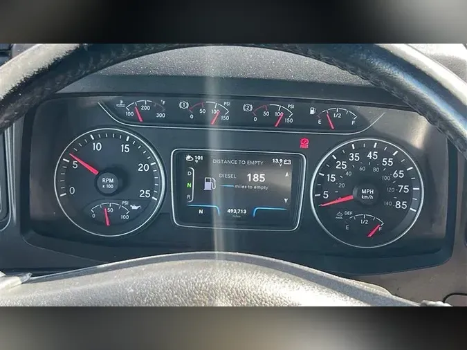 2020 INTERNATIONAL LT625