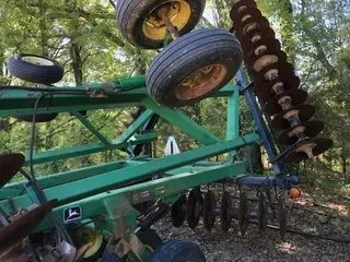 1996 JOHN DEERE 630