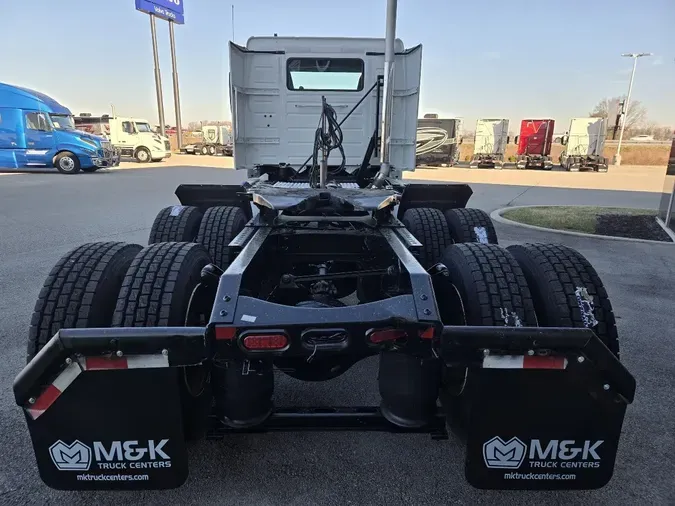 2024 VOLVO VNR64T300aa84f94d18538f1b7b7881d168be06bc