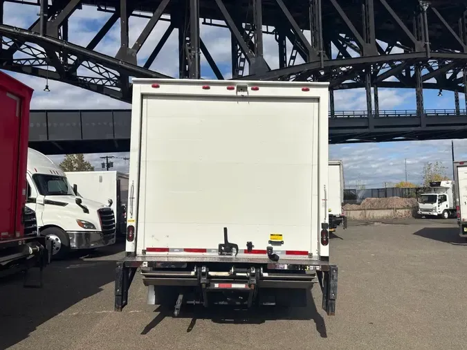 2018 ISUZU NPRaa87dc5a314b24fe1985f06e11be409e