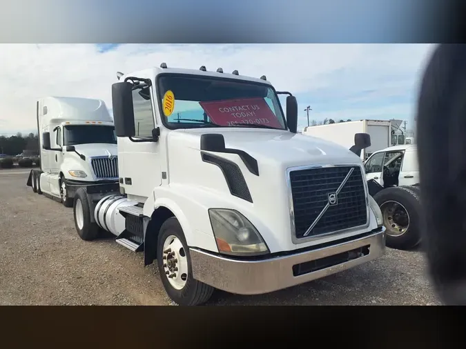 2016 VOLVO VNL42TRACTORaa8b6604492120ae52690860368e1073