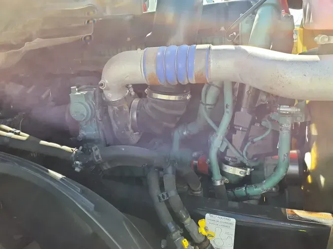 2020 VOLVO VNL64T-760