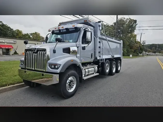 2025 WESTERN STAR 47X