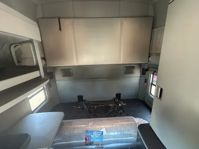 2022 Kenworth T680