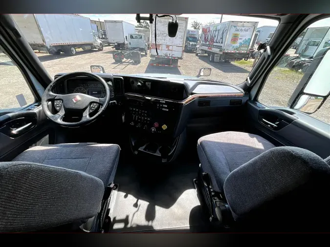 2021 INT LT625 6x4