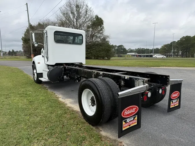 2018 Peterbilt 337