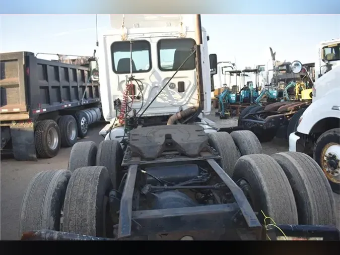 2012 FREIGHTLINER CASCADIA 125