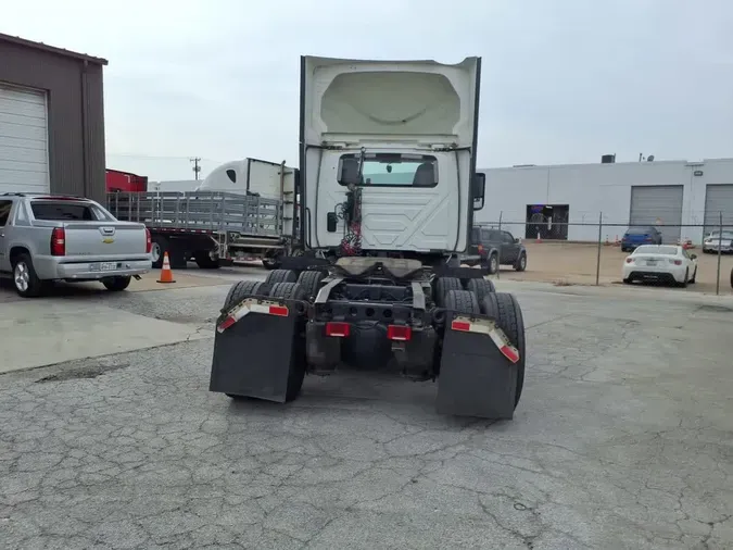 2020 NAVISTAR INTERNATIONAL RH613 DAYCAB T/A