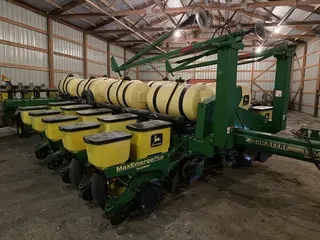 1997 John Deere 1770