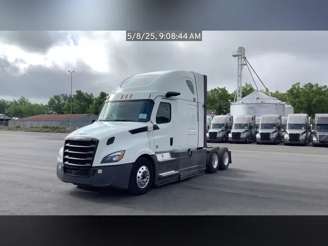 2021 Freightliner Cascadia