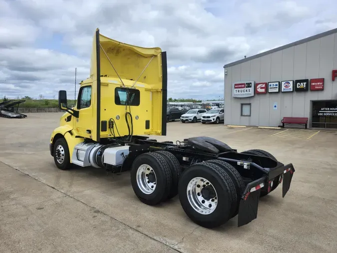 2021 Peterbilt 579