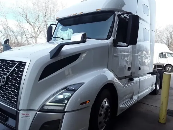 2019 VOLVO VNL64T-760aaacc9b26a92e1eaa8d909281506a2b7
