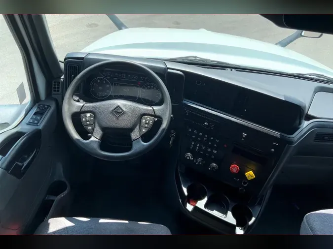 2021 INT LT625 6x4