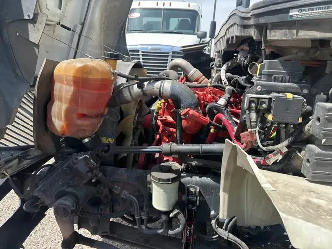 2019 NAVISTAR INTERNATIONAL 4300