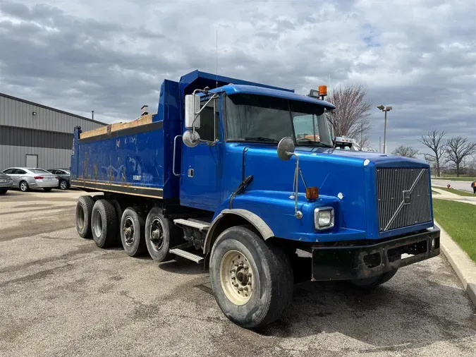 1996 Volvo WG64Taab24c2efb67fe1169df49fe31df4a88