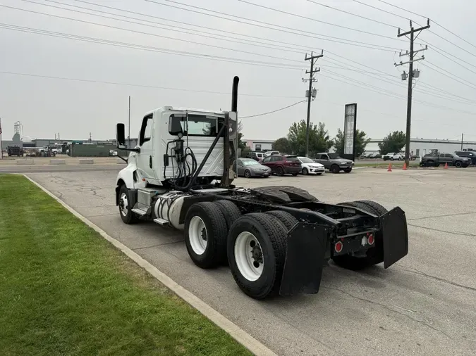 2020 International LT625