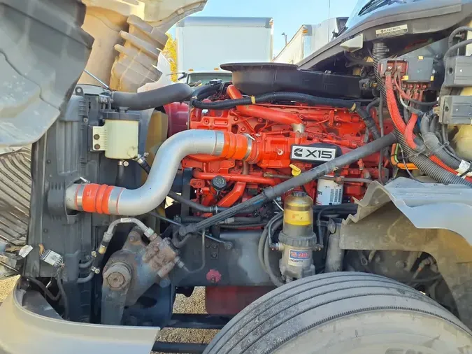 2019 NAVISTAR INTERNATIONAL LT625 SLPR CAB