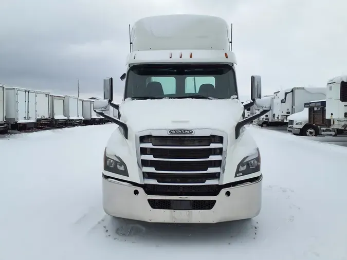 2019 FREIGHTLINER/MERCEDES NEW CASCADIA 116
