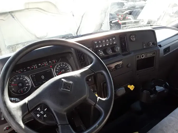 2020 NAVISTAR INTERNATIONAL MV607 (4X2)