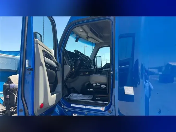 2022 KENWORTH T680